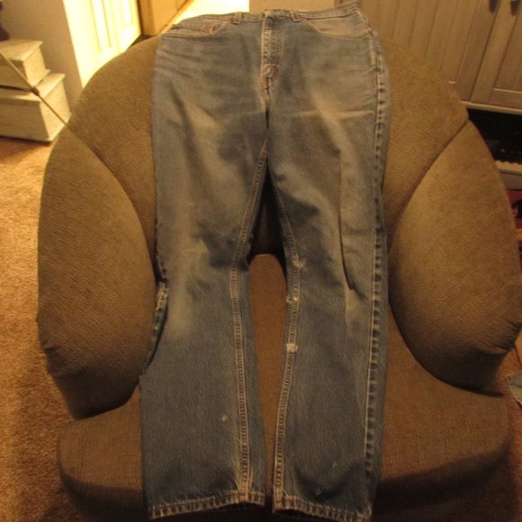 VINTAGE LEVIS 550 RELAXED FIT MADE IN USA SIZE 33 - Picture 1 of 8